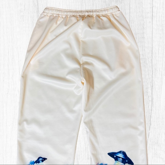 Route US 66 UFO Printed Draw String Joggers - Picture 14 of 15